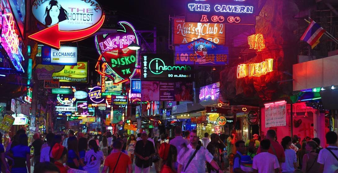 Ostello Cha Cha Cha Pattaya Esterno foto